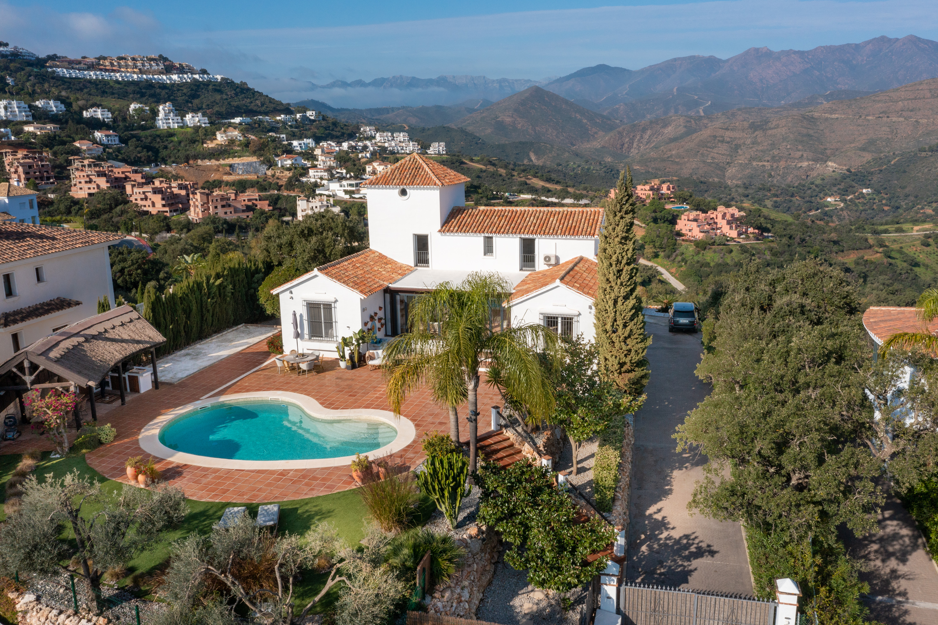 FANTÁSTICA VILLA EN LA MAIRENA